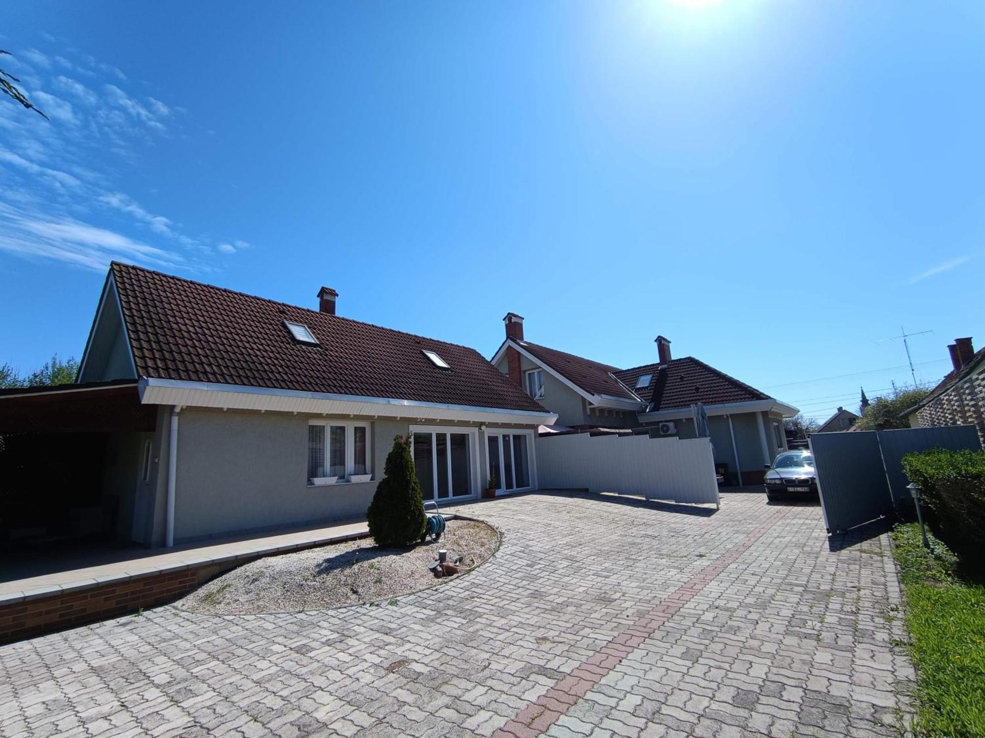 Nikolux Apartmán *