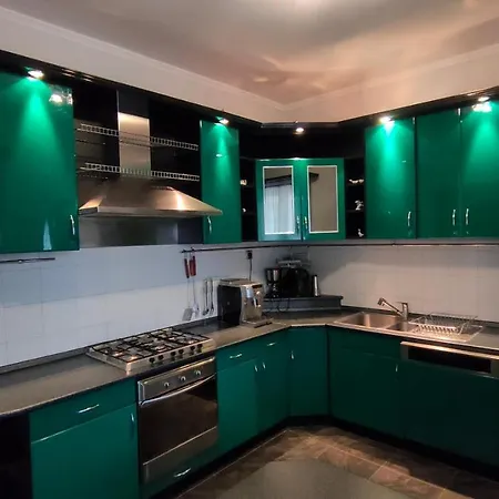 Nikolux Apartman Hajdúszoboszló Exteriér fotografie
